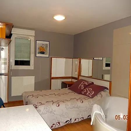 Hotel Eco Logis - L'Impiade Séméac