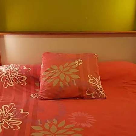 Hotel Eco Logis - L'Impiade מלון Séméac