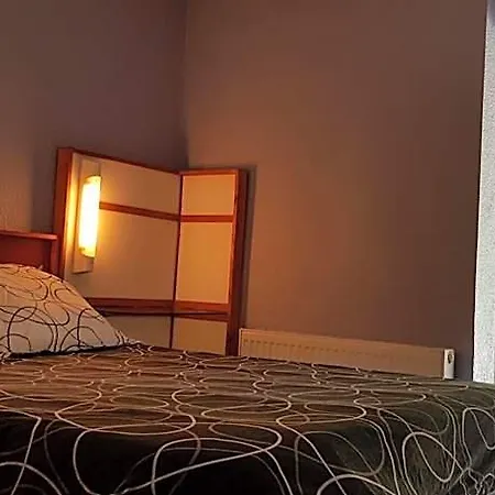 Hotel Eco Logis - L'Impiade 2*