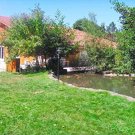 Hotel Eco Logis - L'Impiade 2* Séméac